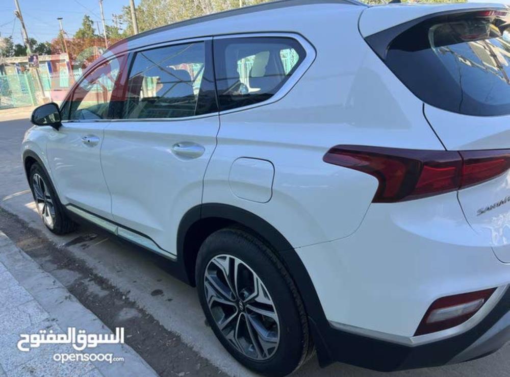 هيونداي سانتافي